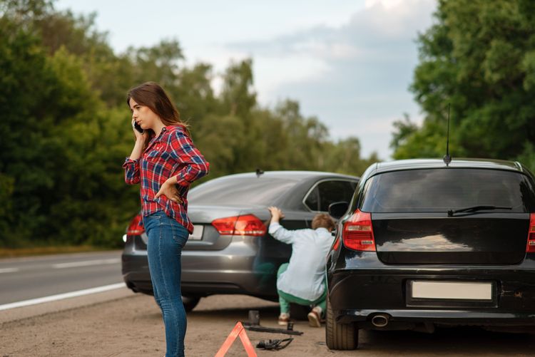 Giấc mơ người khác bị đâm xe là dấu hiệu không tốt